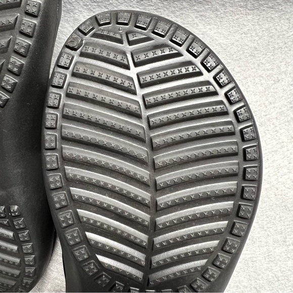 NWOT Crocs Womens Kadee II Cherry Pattern Sandals Size 10 - Picture 6 of 13